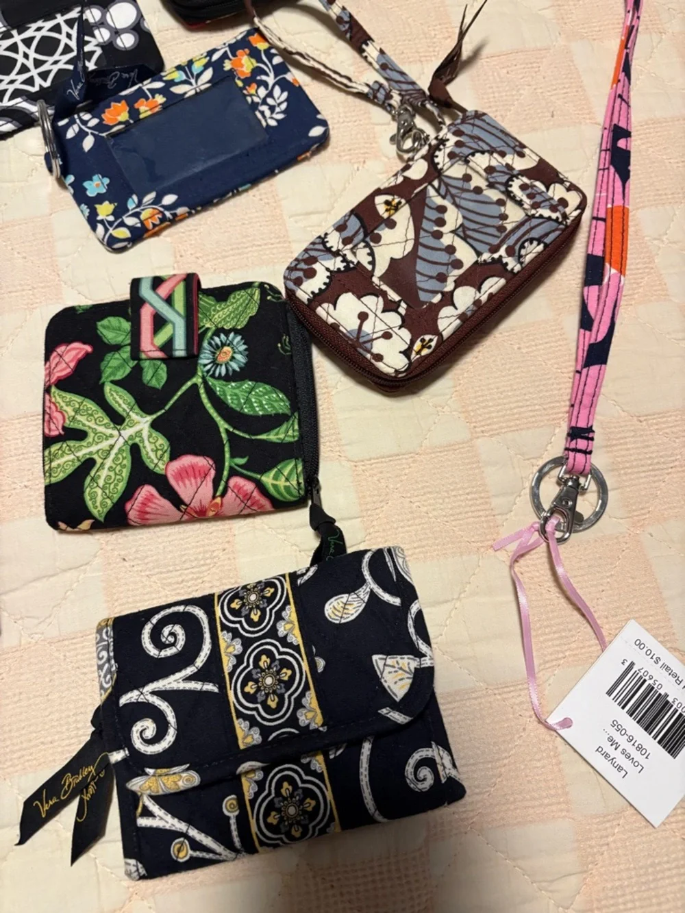 Vera Bradley Floral Quilted Wristlets and Coin Pouches - Mixed Colors lot of 12 - Picture 2 of 5